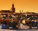 Hotéis em Marrocos – Praça Djemaa El Fna em Marraquexe