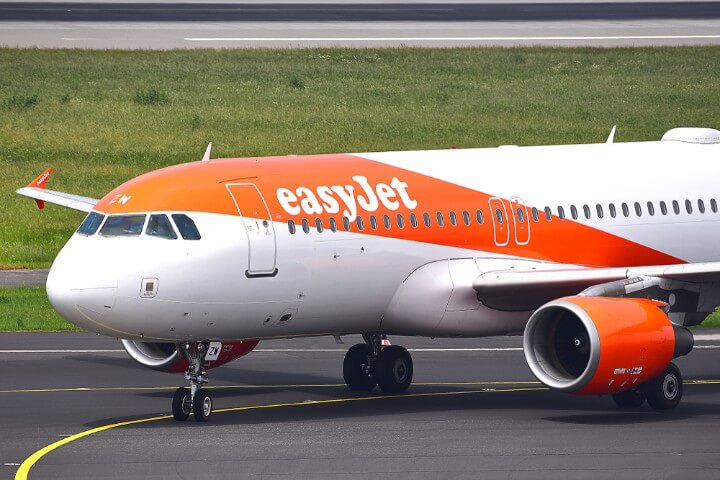 easyjet check-in