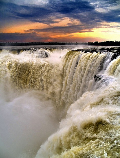 Porto Iguaçu, Argentina