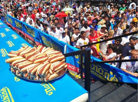 hotdogs em Coney Island