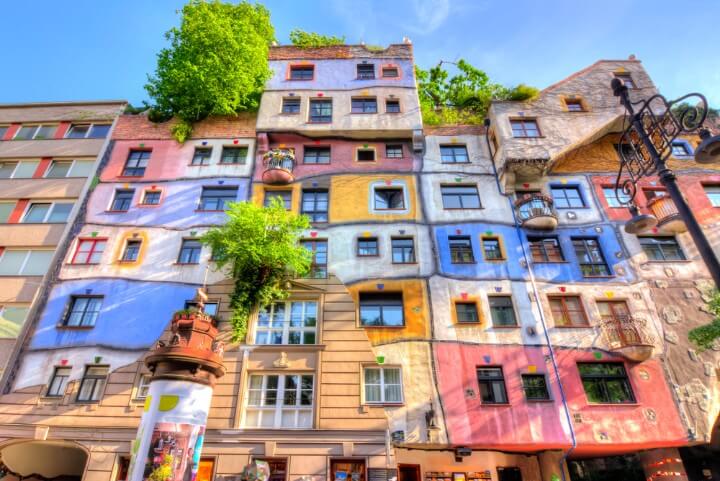 edificios Hundertwasser em viena - áustria