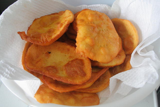 sopaipillas chile