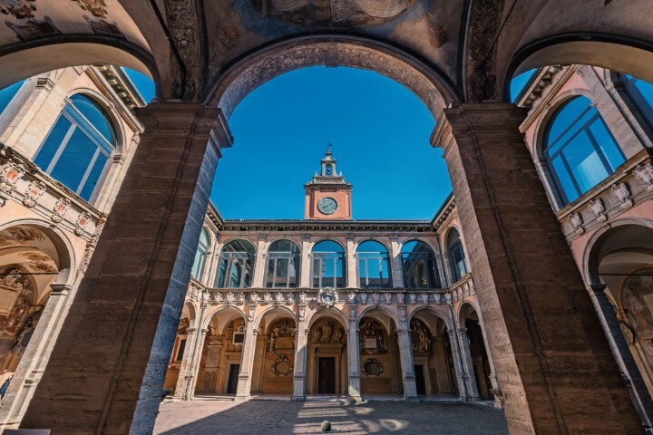 Archiginnasio em bolonha itália