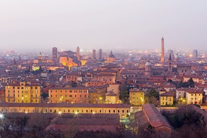 vista panoramica desde San Michele in Bosco em bolonha itália