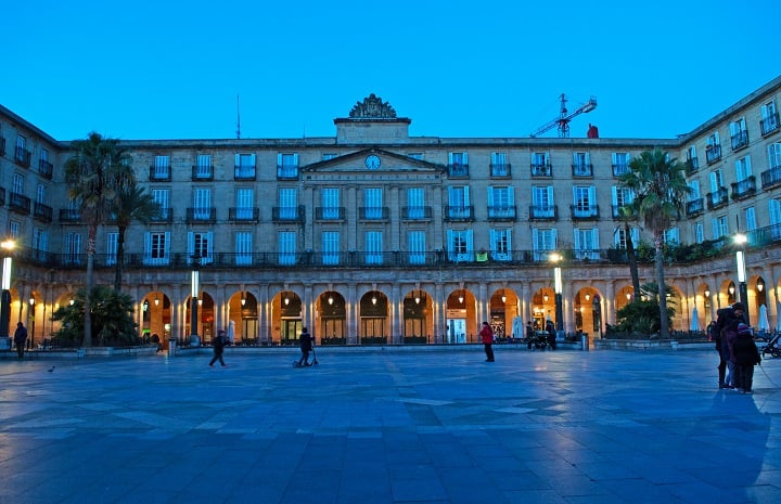 plaza nueva bilbao