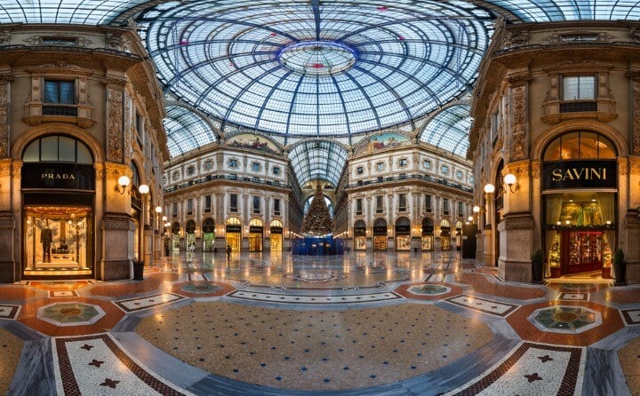 Galleria Vittorio Emanuele II em milão - itália