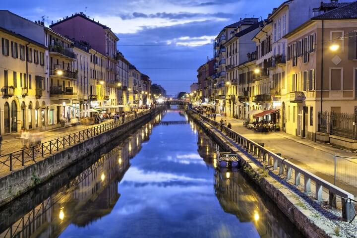 districto Navigli em milão - itália