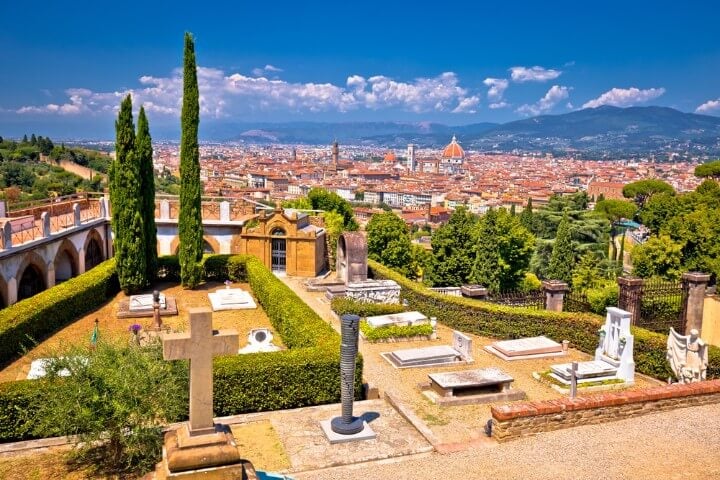 cemiterio de florença vista para a cidade - itália
