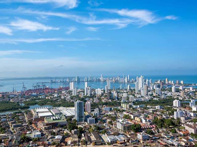 Reserva voos baratos para Cali com a EDreams