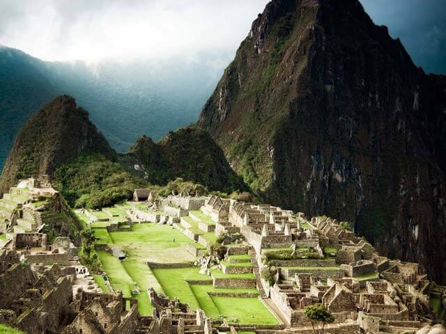 Reserva voos baratos para Cusco com a EDreams