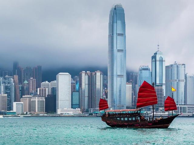 Reserva voos baratos para Hong Kong com a EDreams
