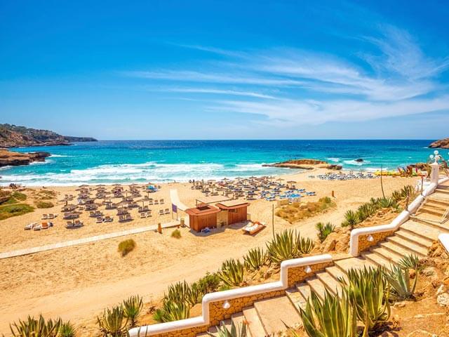 Reserva o teu Voo + Hotel em Ibiza na eDreams.pt