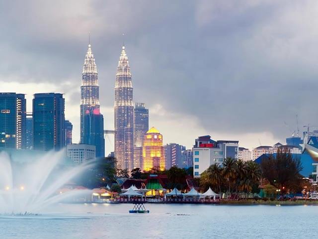 Reserva voos baratos para Kuala Lumpur com a EDreams
