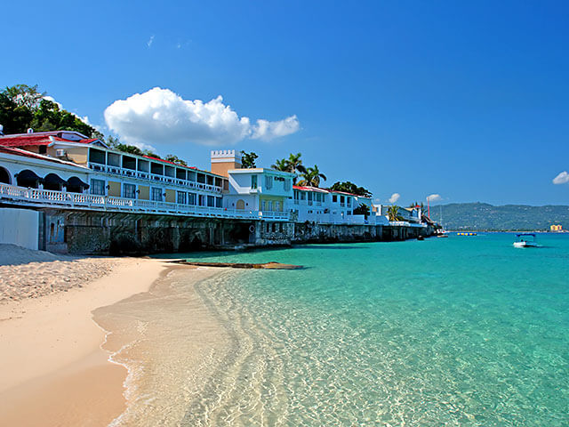 Reserva voos baratos para Montego Bay com a EDreams