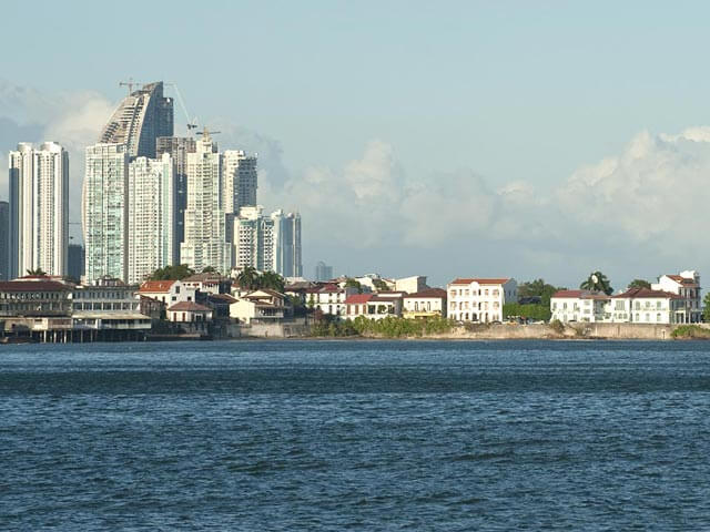 Reserva voos baratos para Cidade do Panamá com a EDreams