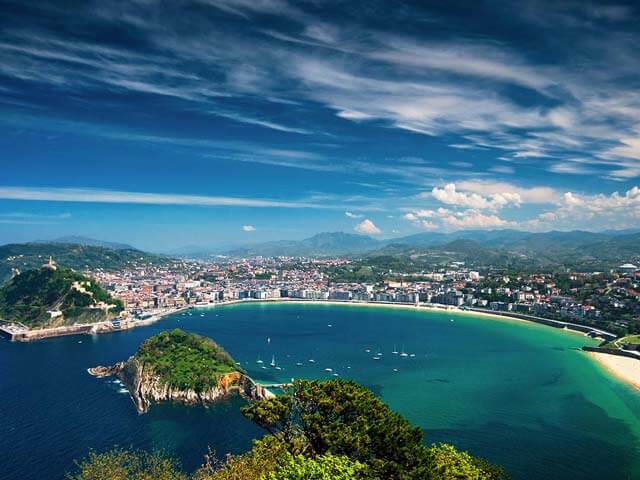 Reserva voos baratos para San Sebastian com a EDreams