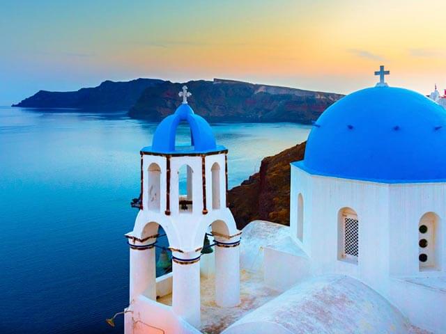 Reserva o teu Voo + Hotel em Santorini na eDreams.pt
